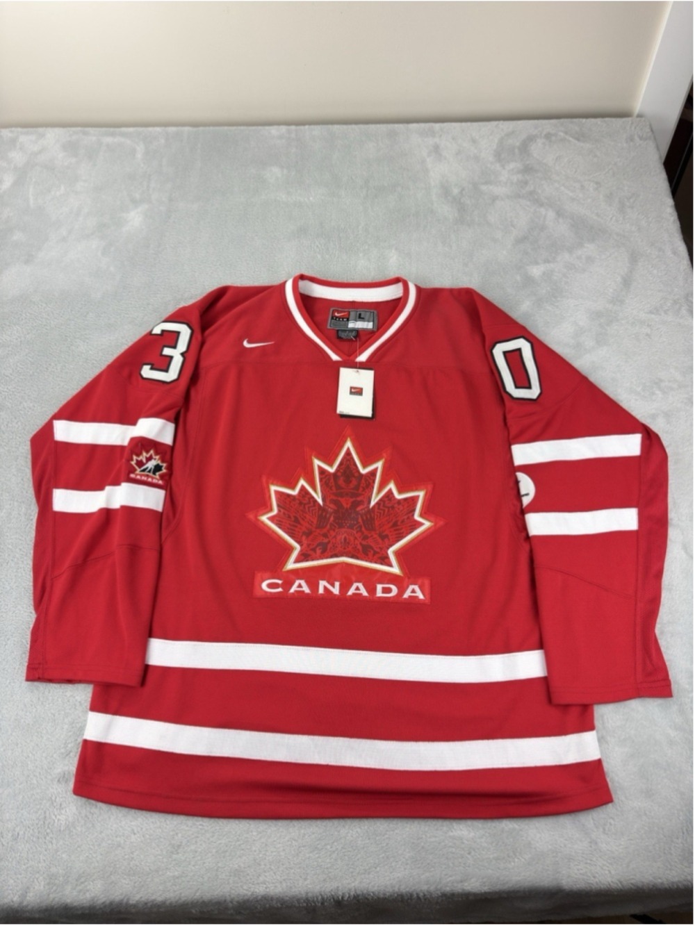 Nike Team Canada Martin Brodeur NWT Men's Size Large 2010 Olympic Hockey Jersey